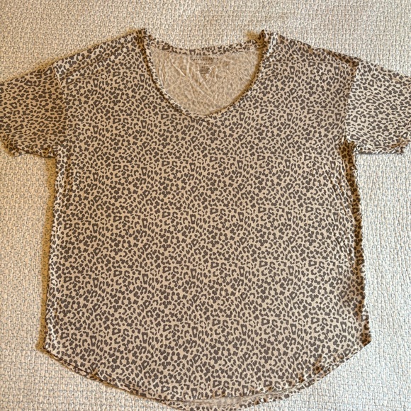 American Eagle Soft and Sexy T-shirt‎ - Picture 1 of 6